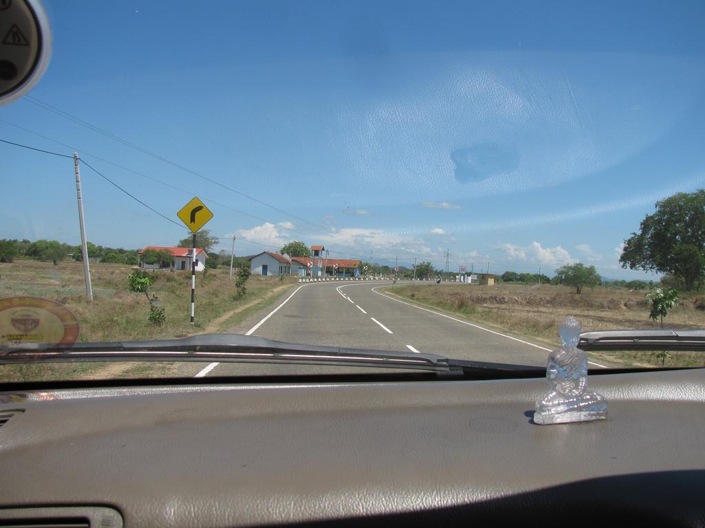 4You Ella Bagian luar foto